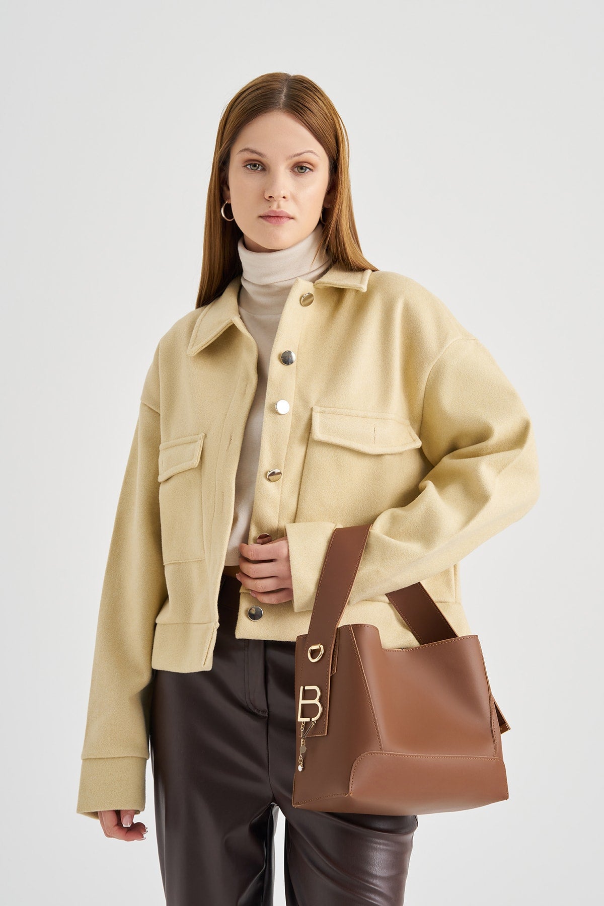 Women'S Hand And Shoulder Bag With Inner Wallet