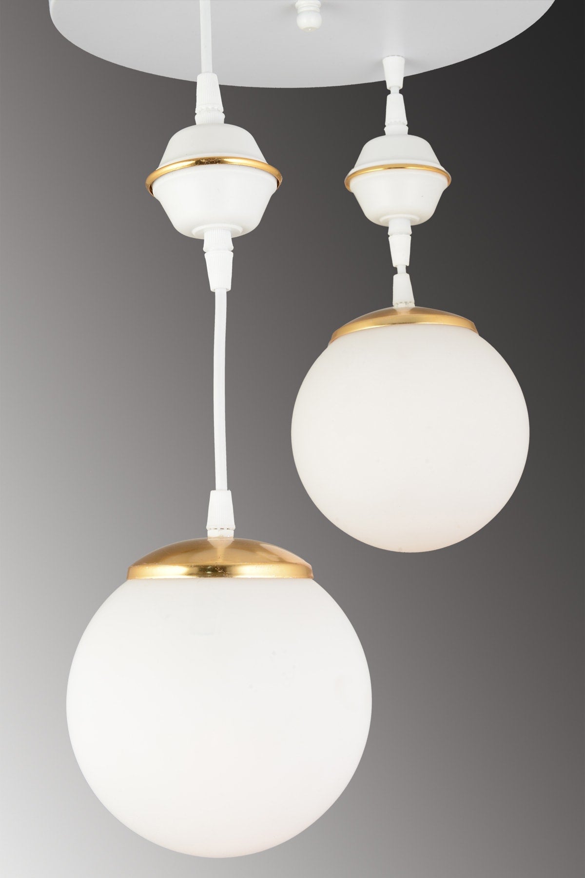 Pendant Lamp Tray White 2-Piece White Globe Glass Downward Facing Luxury Chandelier