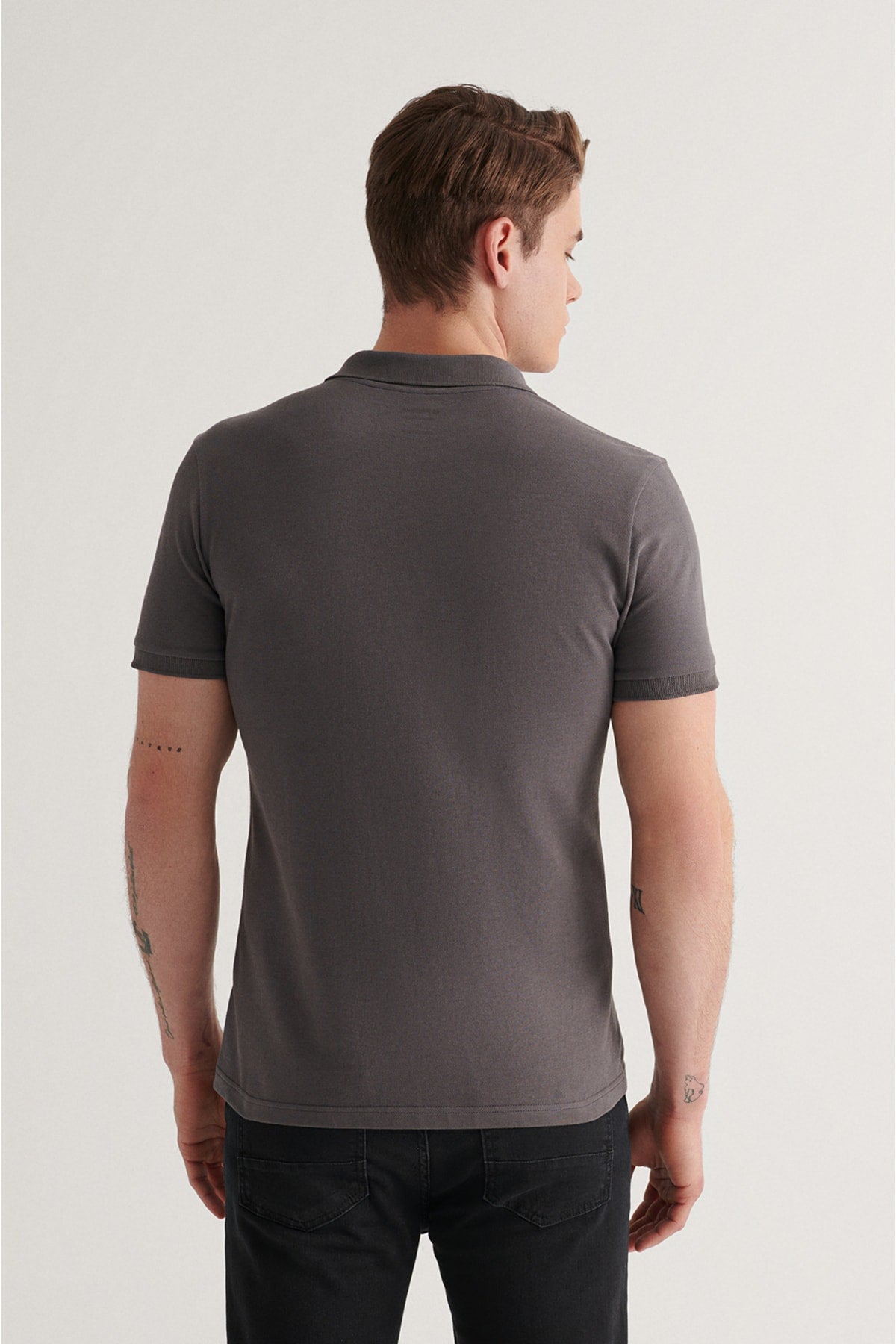 Men's Anthracite 100% Cotton Breathable Standard Fit Normal Cut Polo Neck T-shirt E001004