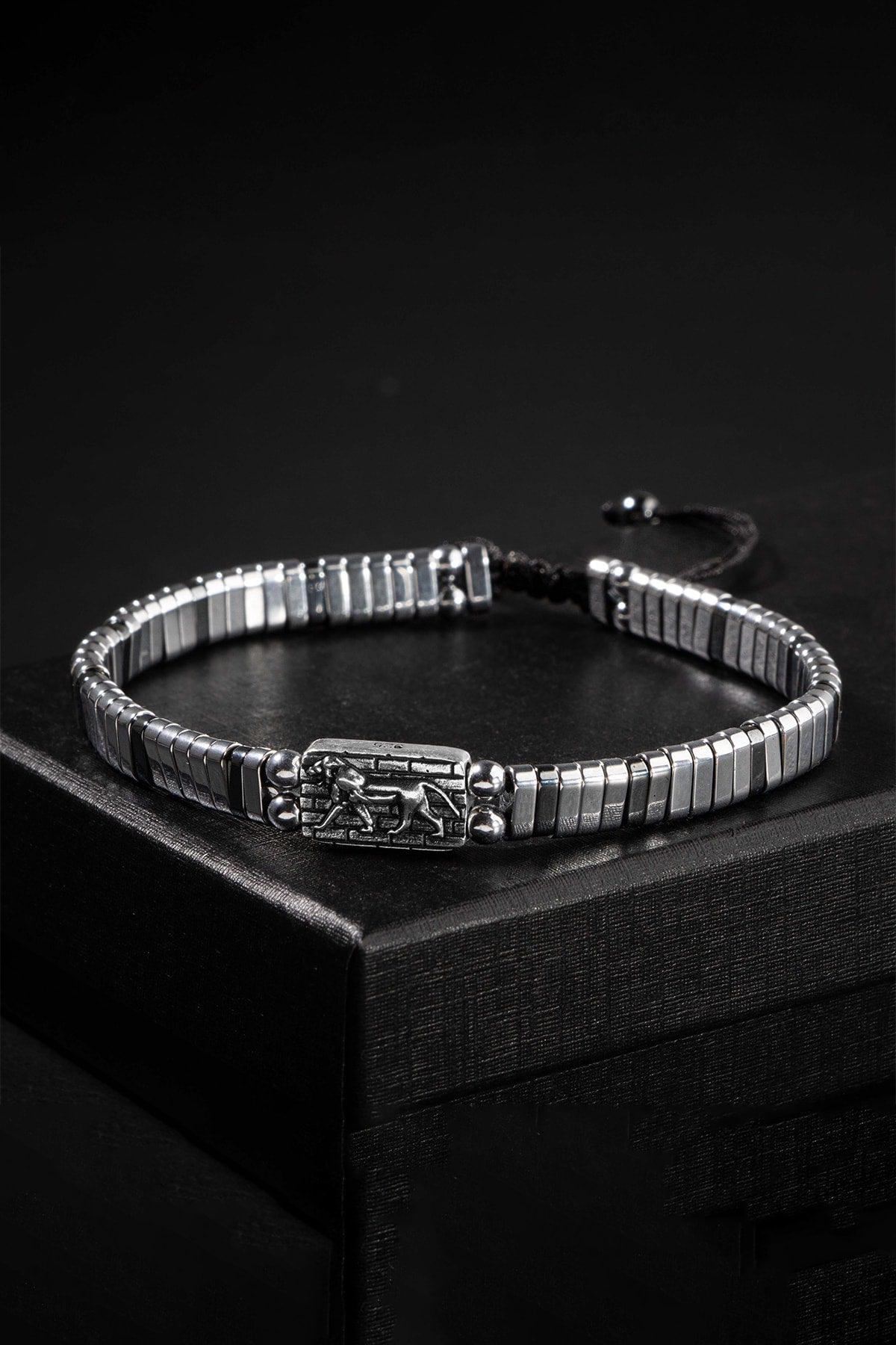 Certified Hematite Natural Stone Knitted 925 Silver Design Bracelet (Lion Symbol)