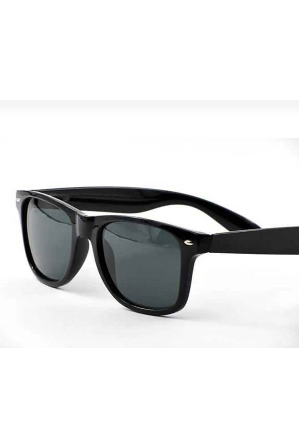 Set Of 3 Unisex Sunglasses