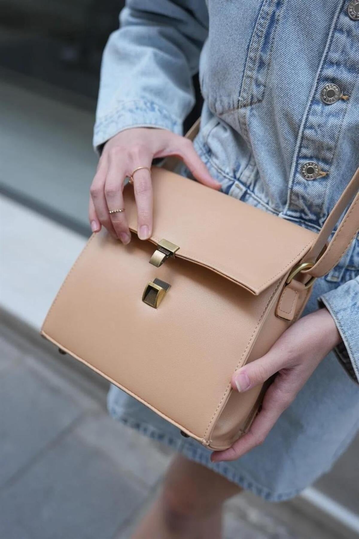 Camel Women'S Designer Vintage Bag