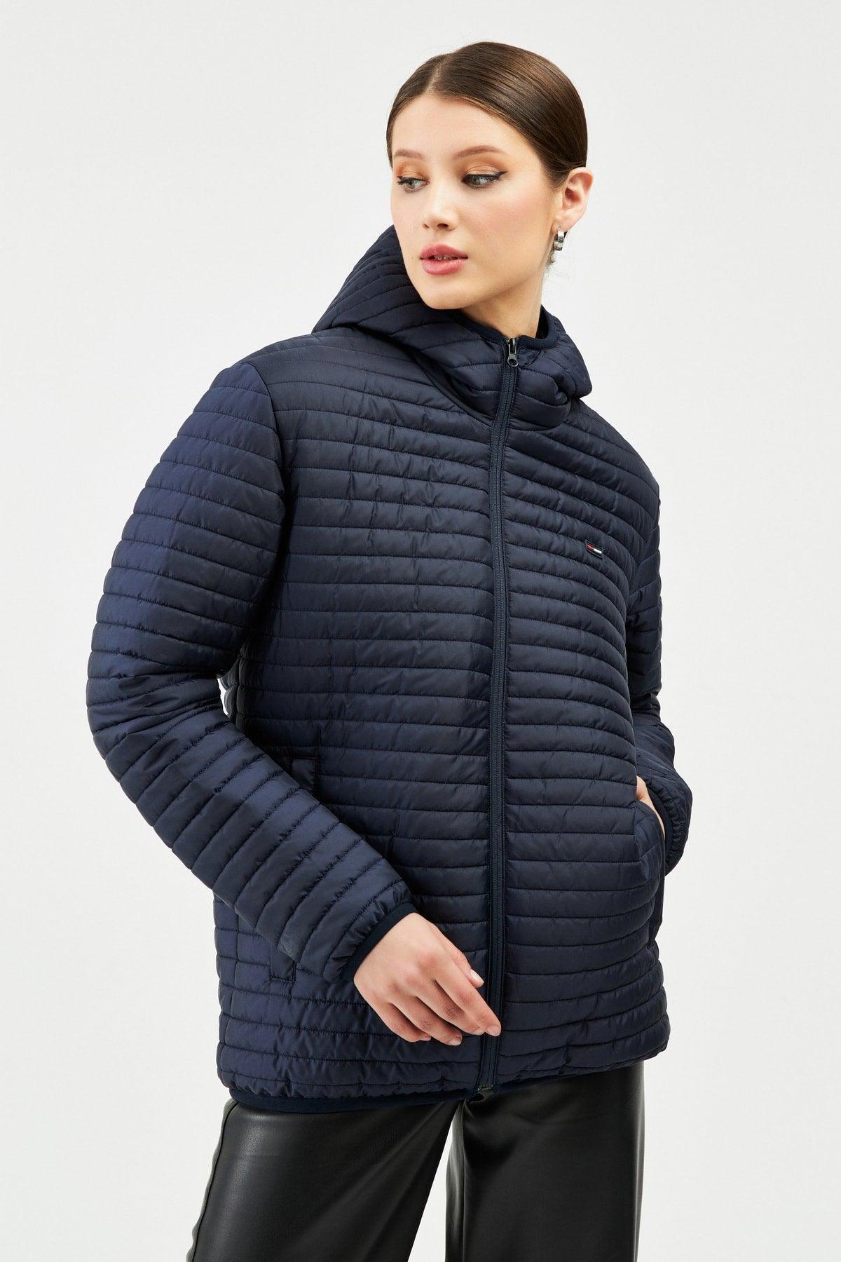 Women's Navy Blue Hooded Lined Water And Windproof Coat - Swordslife