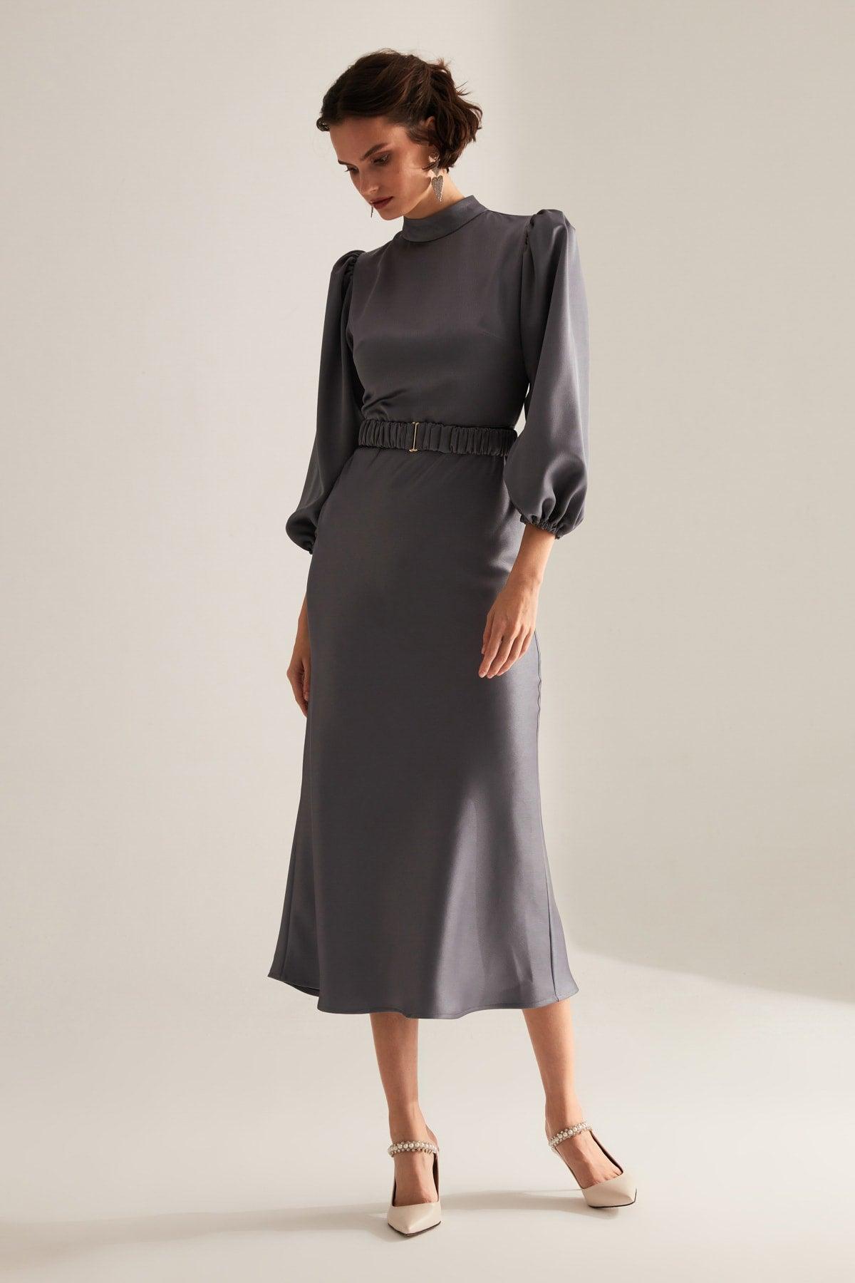 Berthe Judge Collar Long Gray Engagement Dress - Swordslife