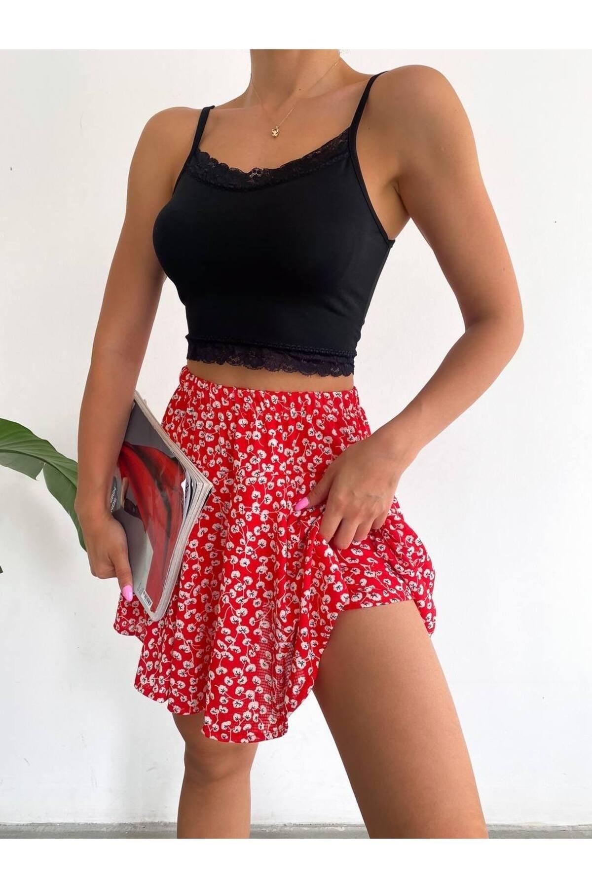 Flower Patterned Red Short Skirt - Swordslife