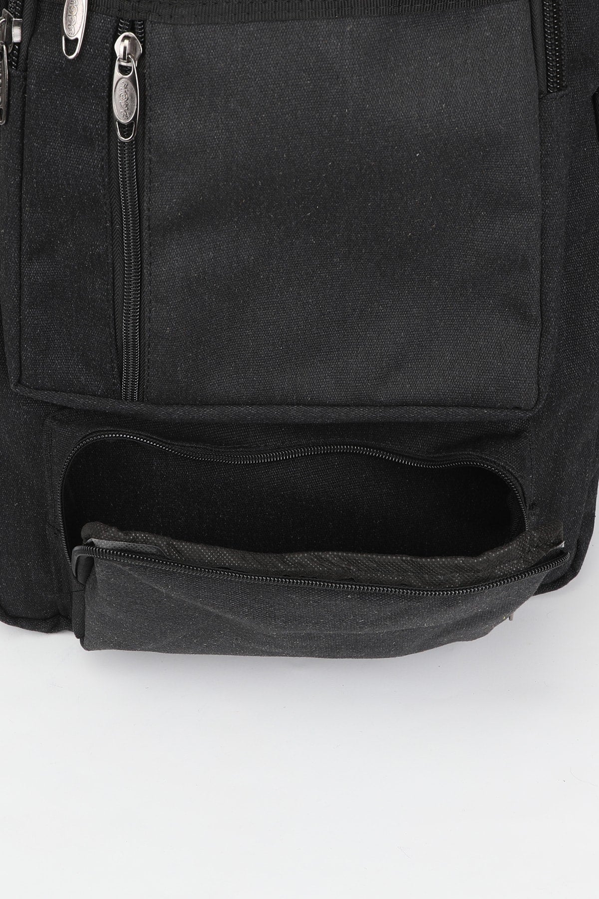 17 Inch Multi-Compartment Canvas Daily & Mountaineer Backpack With Laptop Compartment