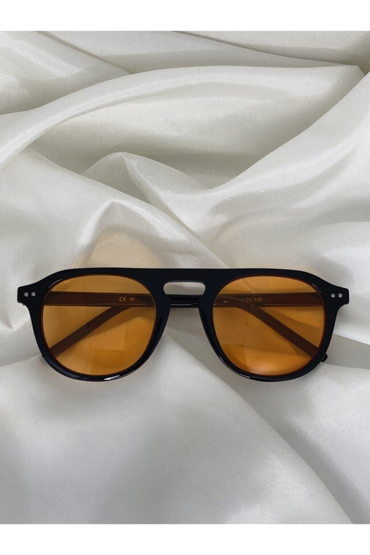 Unisex Vintage Style Sunglasses