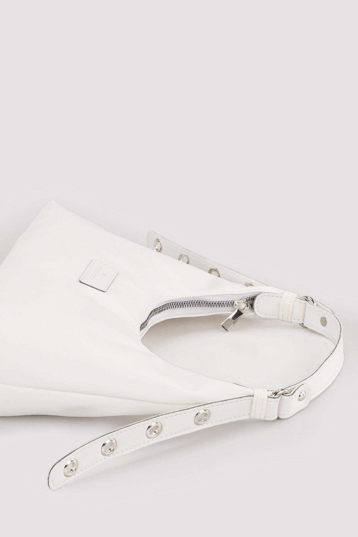 Women's White Baguette Bag 205