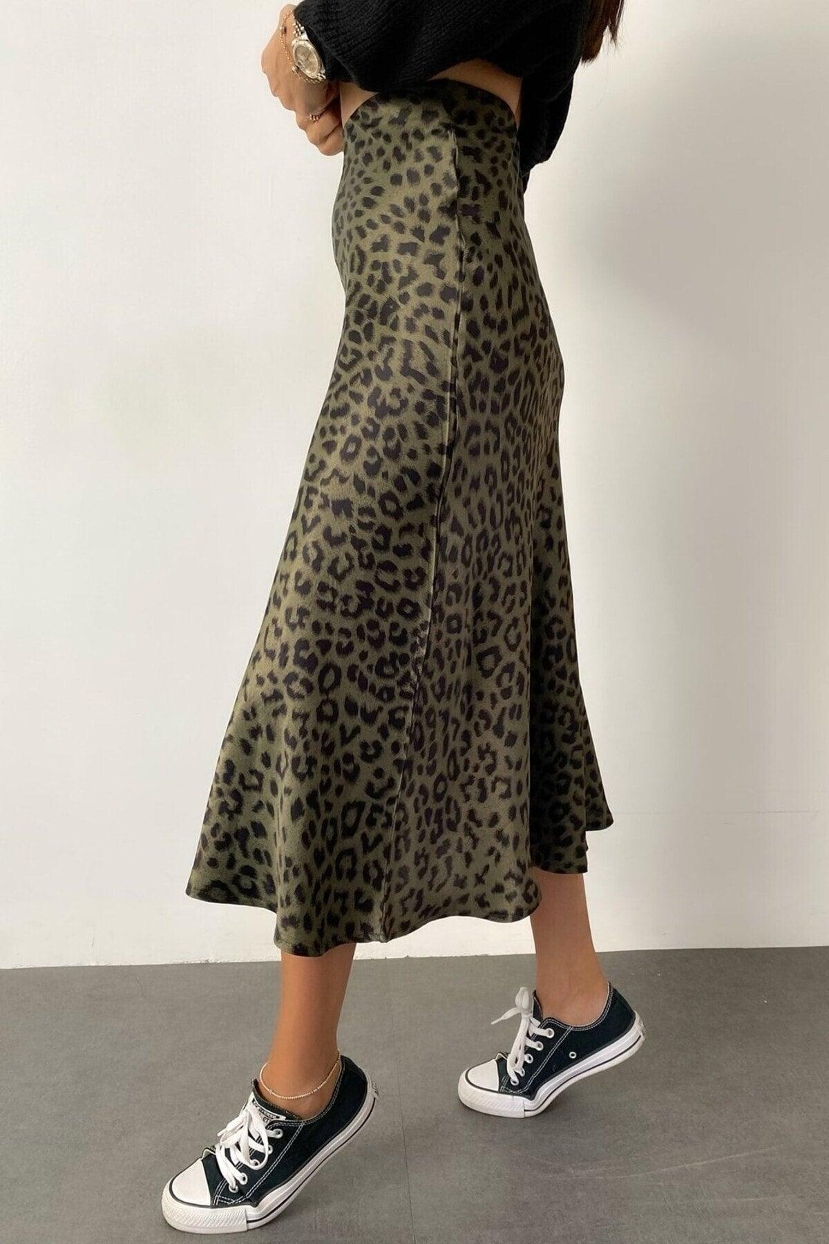 Summer Leopard Pattern Viscose Satin Midi Skirt - Khaki Green - Swordslife