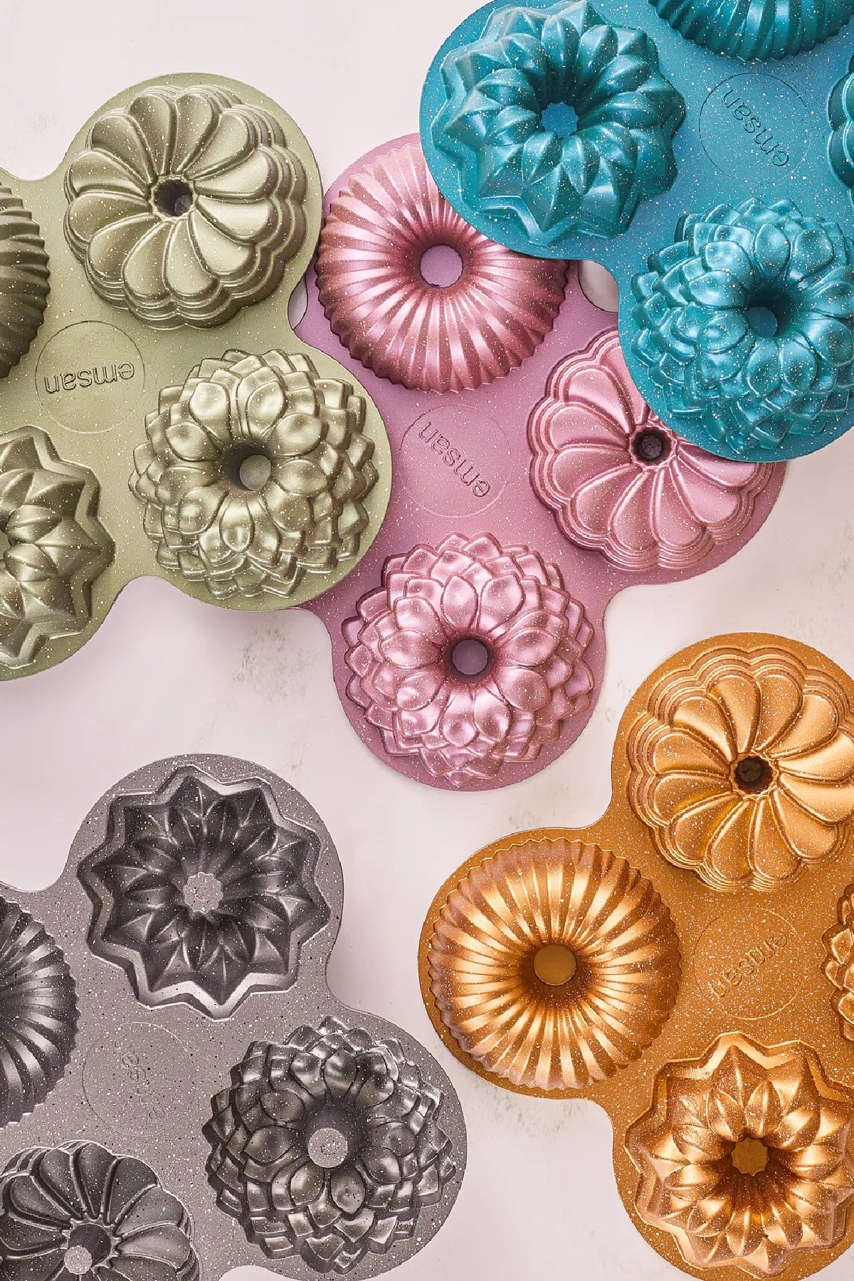 Griss One&Four Pink Cake Mold