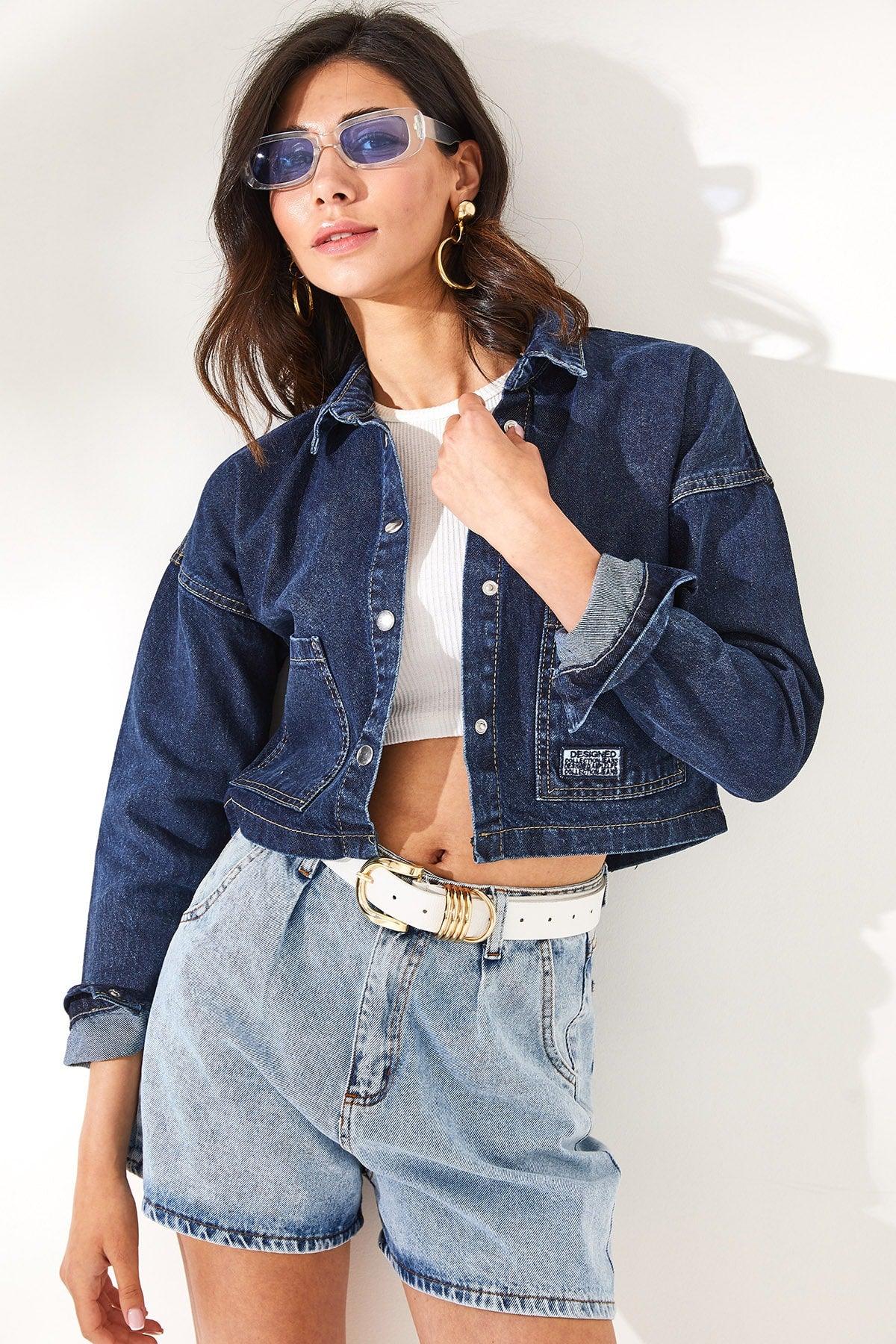 Women's Dark Blue Double Pocket Crop Denim Jacket CKT-19000345 - Swordslife