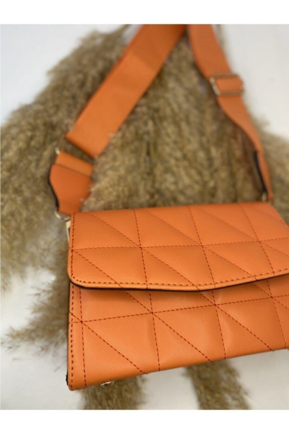 Orange Column Strap Quilted Women's Shoulder Bag