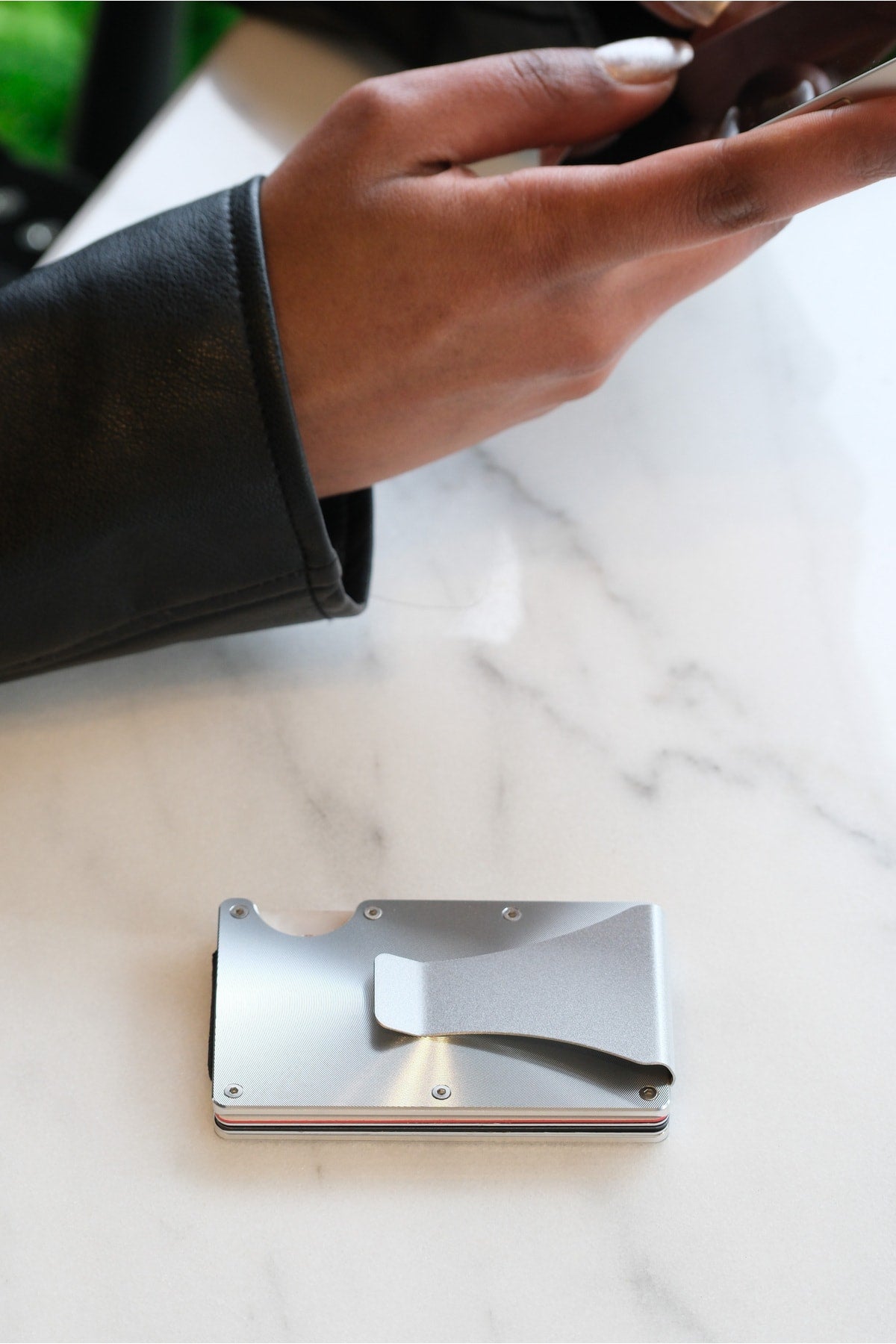 New Generation Minimalist Wallet & Card Holder