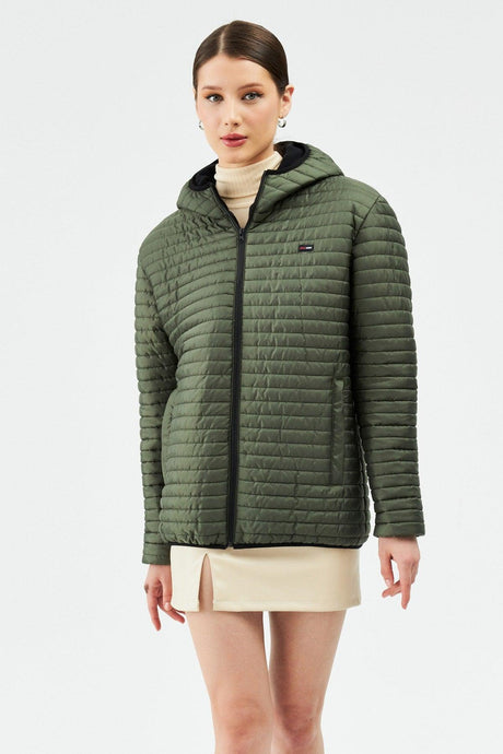 Women's Khaki Polar Fleece Waterproof And Windproof Coat - Swordslife