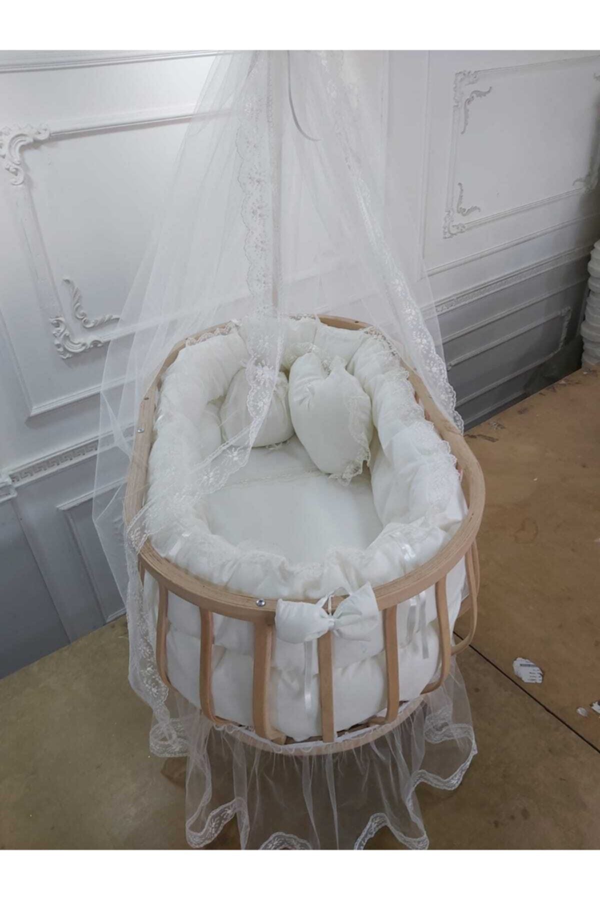 Cream Pufidik Basket Crib Bedding Set (Cradle Not Included)