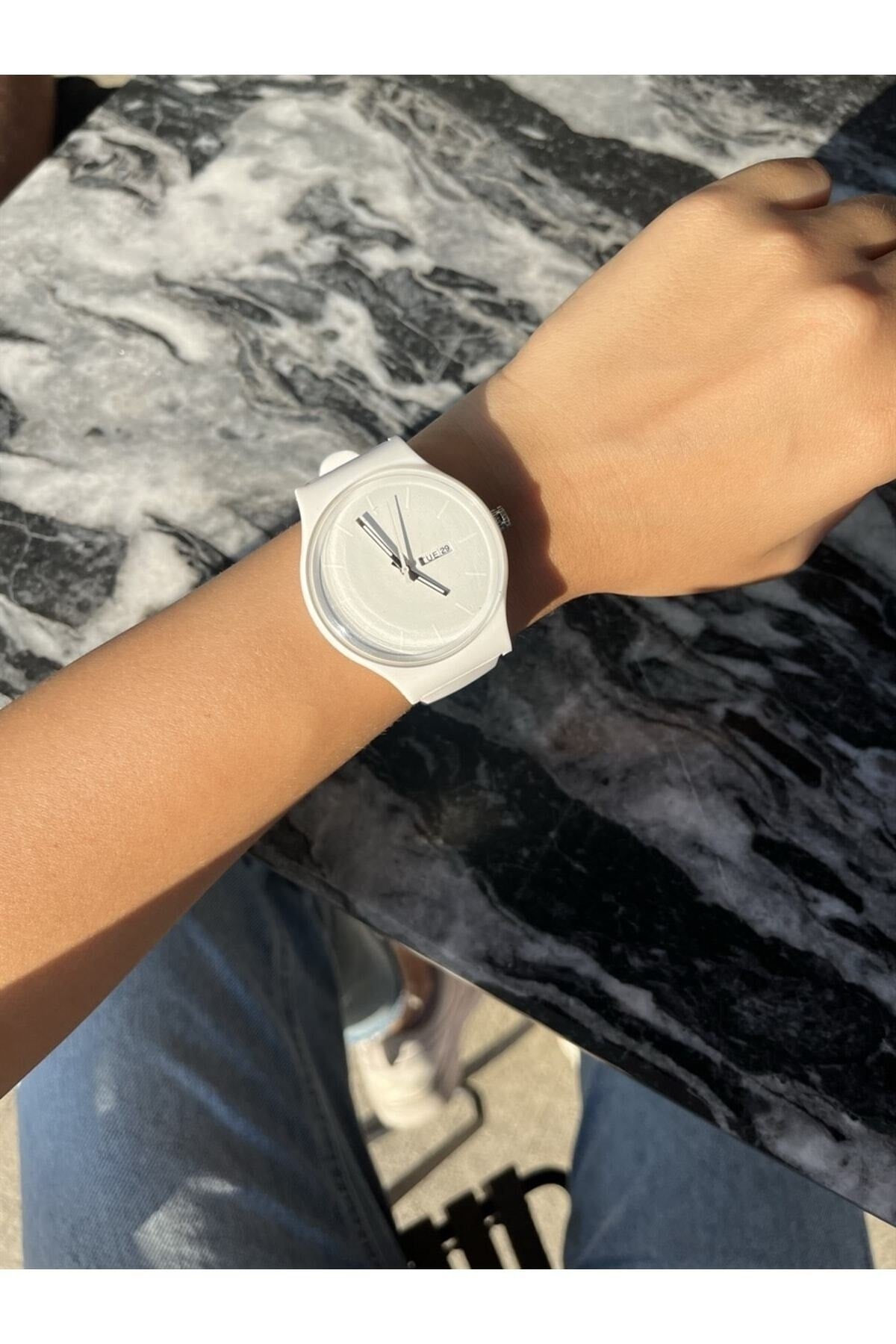 Ricardo Unisex Wristwatch White Silicone Women-Men