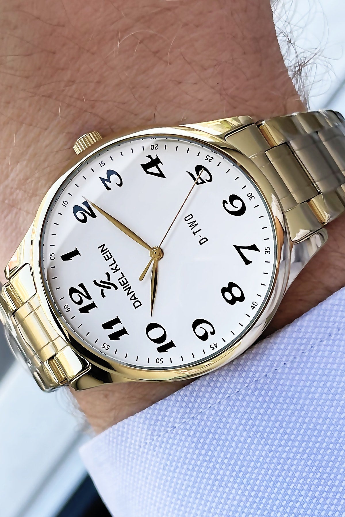 Men'S Wristwatch 3 Atm Waterproof Gold Color Steel Band + Wristband Dke2056C1