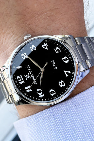 Men'S Wristwatch 3 Atm Waterproof Silver Color Steel Band + Wristband Dke2056C2