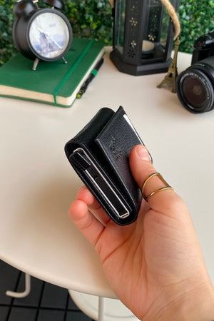 Pescol - Genuine Leather Black Smart Card Holder / Wallet With Rfid Protection Mechanism, Top Level Craftsmanship