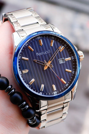 Steel Men'S Wristwatch With Calendar 178014