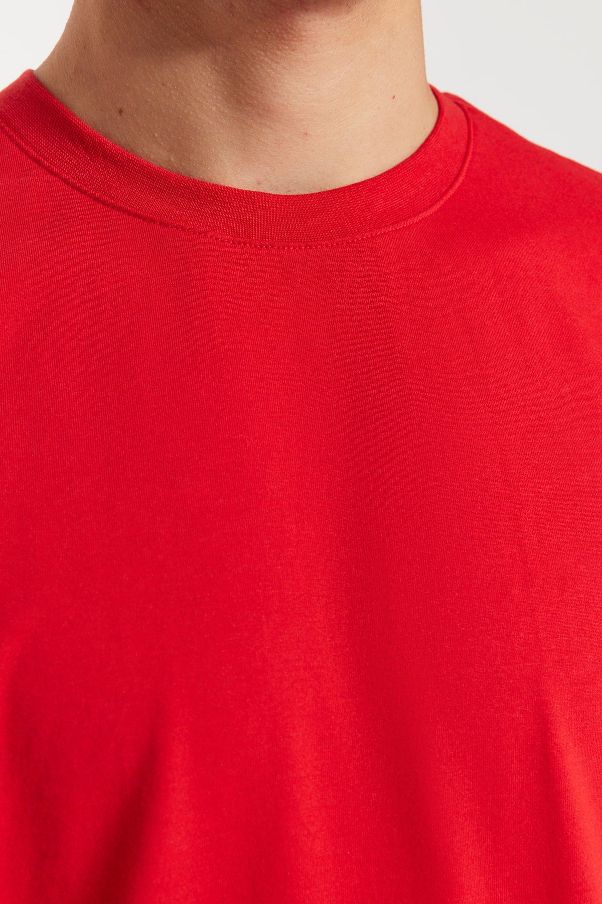Red Men'S Basic Regular/Normal Fit Crew Neck Short Sleeved T-Shirt Tmnss22Ts0271