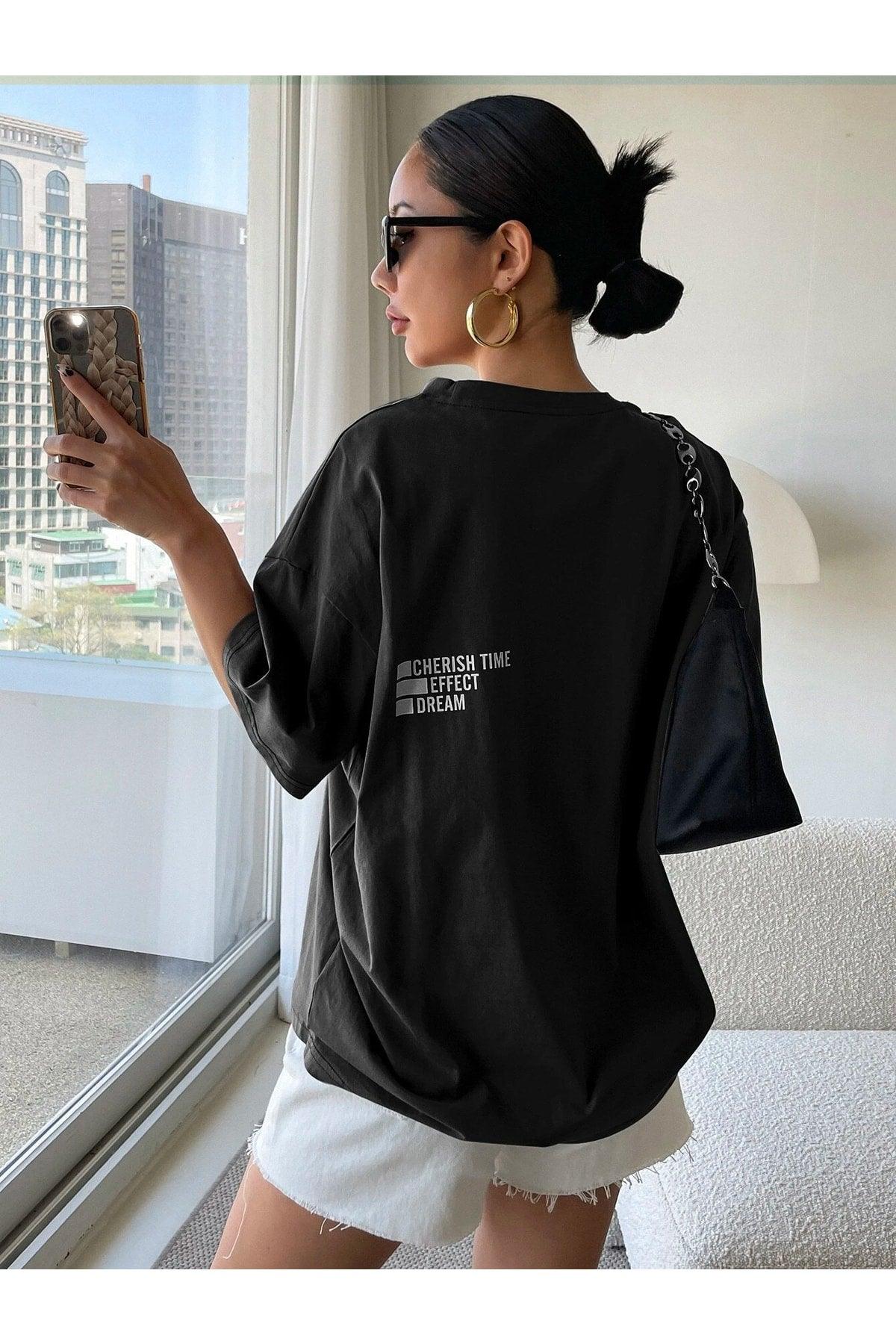 Women's Black Cherish Print Oversize T-shirt - Swordslife