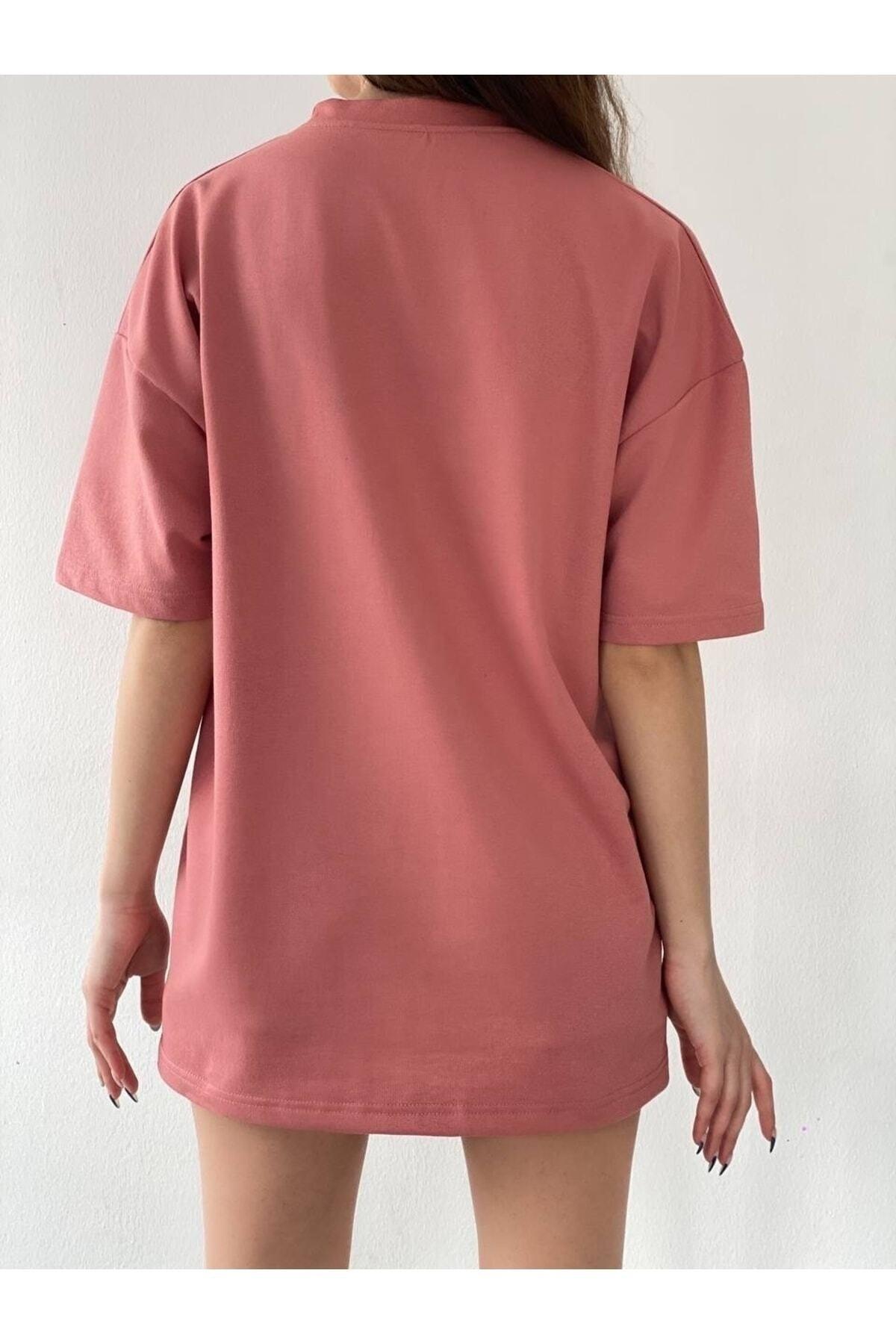 Women's Oversized Salmon T-shirt - Swordslife