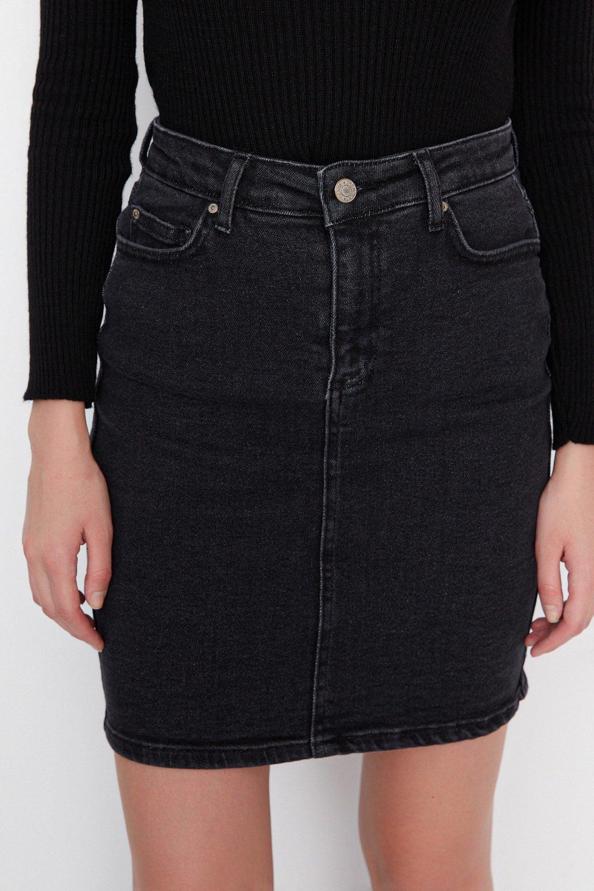 Black Basic Stitching Detail High Waist Mini Denim Skirt TWOSS20ET0241 - Swordslife