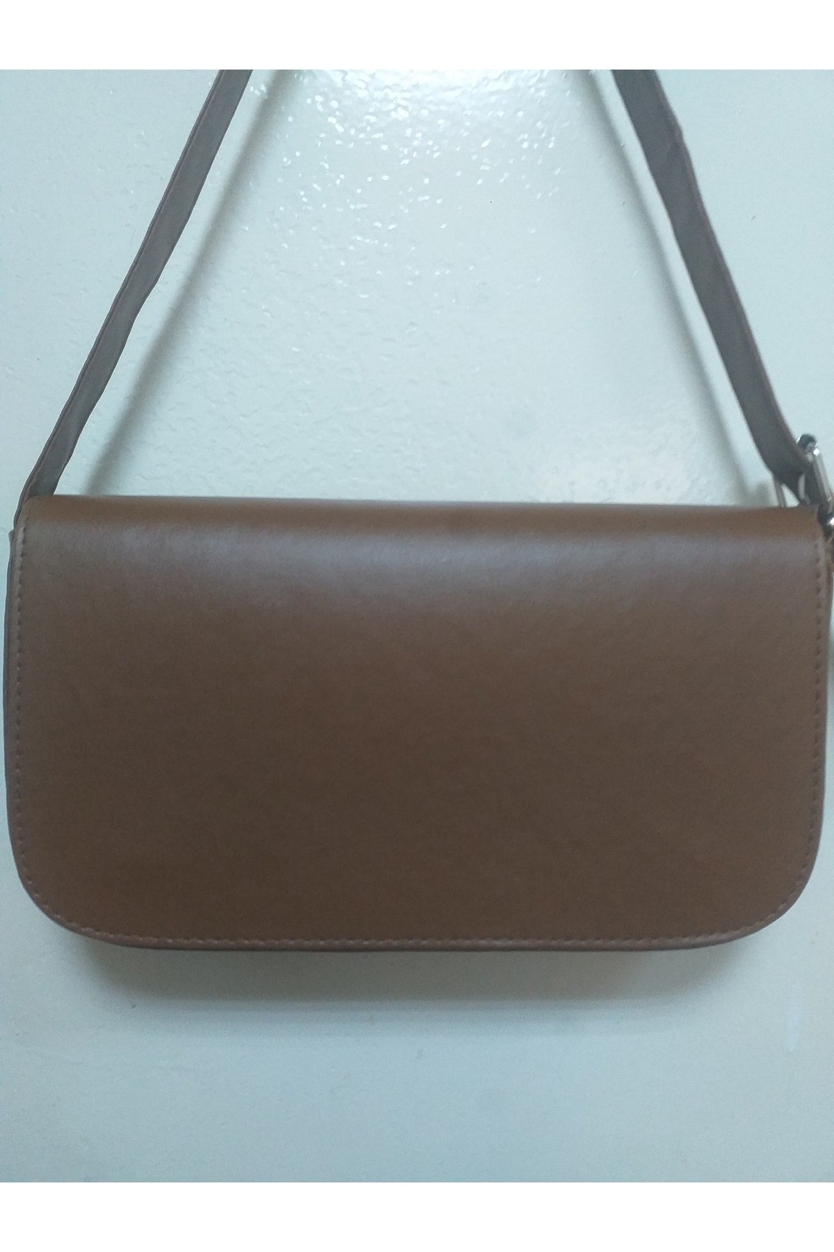 Nude Lid Baguette Bag