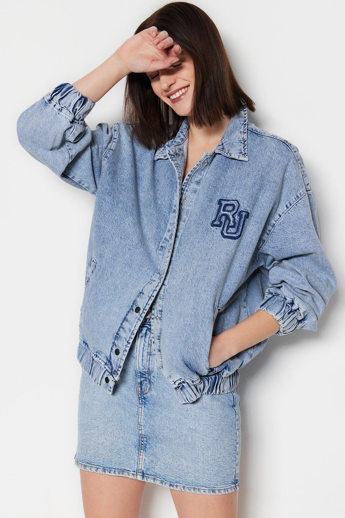 Blue Embroidered Bomber Oversize Denim Jacket TWOSS23CE00047 - Swordslife