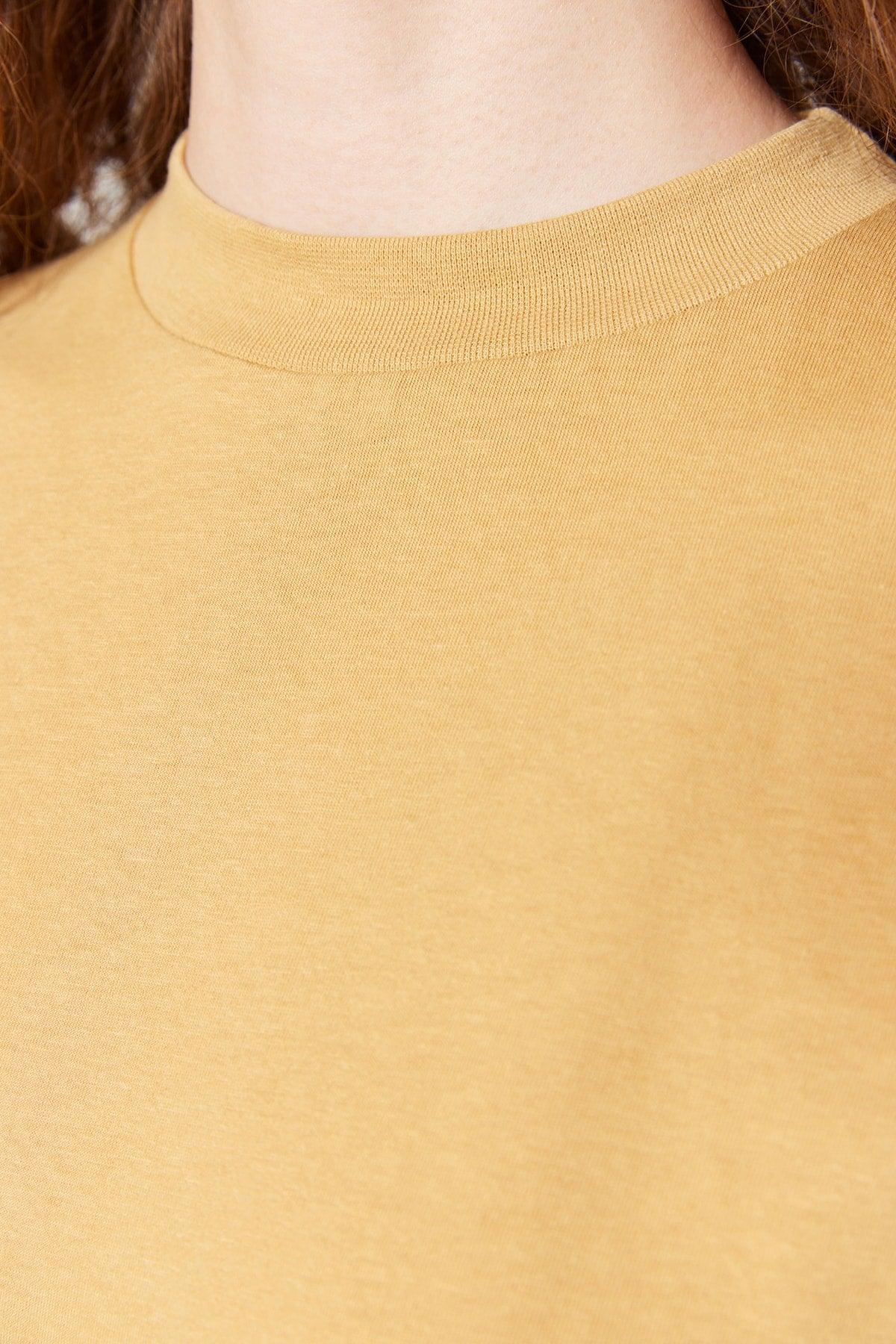 Camel 100% Cotton Basic Stand Up Collar Knitted T-Shirt TWOAW20TS0096 - Swordslife