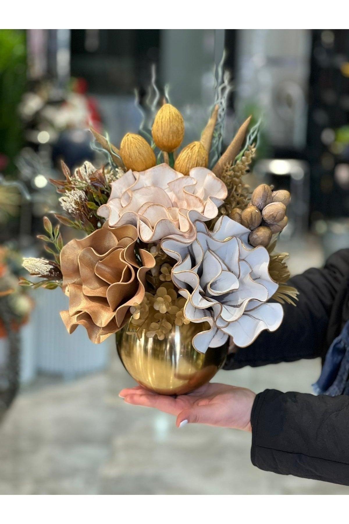 Artificial Flower Gold Coral Vase - Swordslife