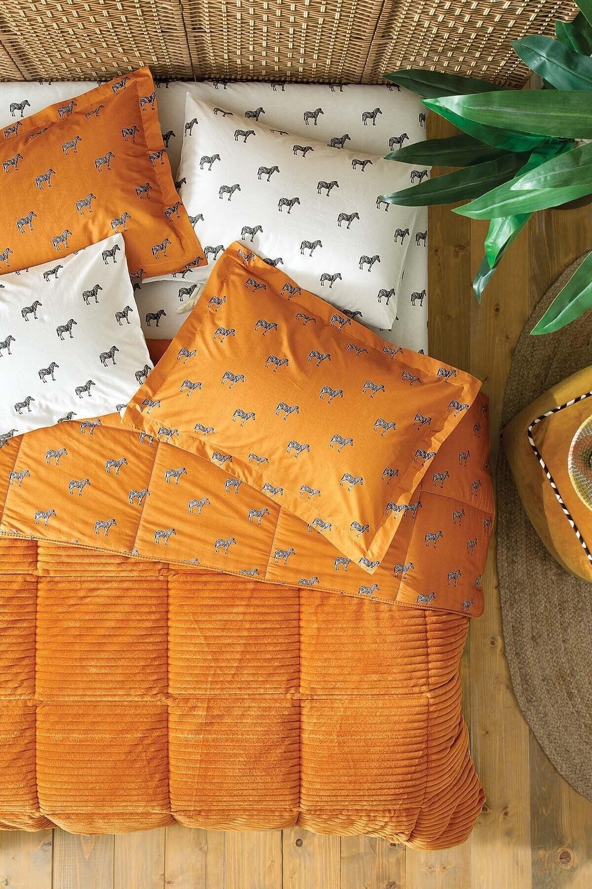 Atlanta Triola Double Bedding Set - Orange - Swordslife