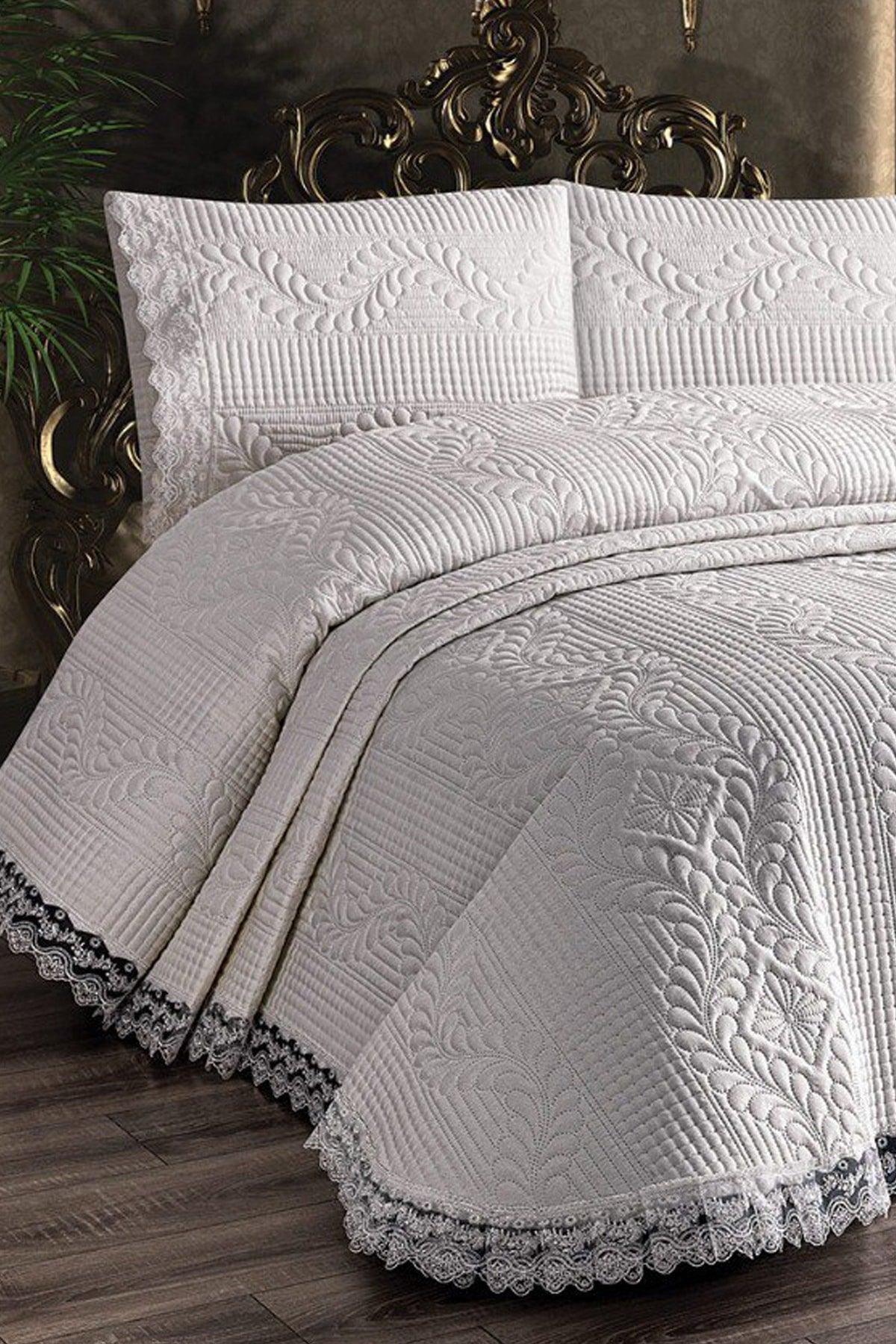 Bade Double Bedspread - Ecru - Swordslife