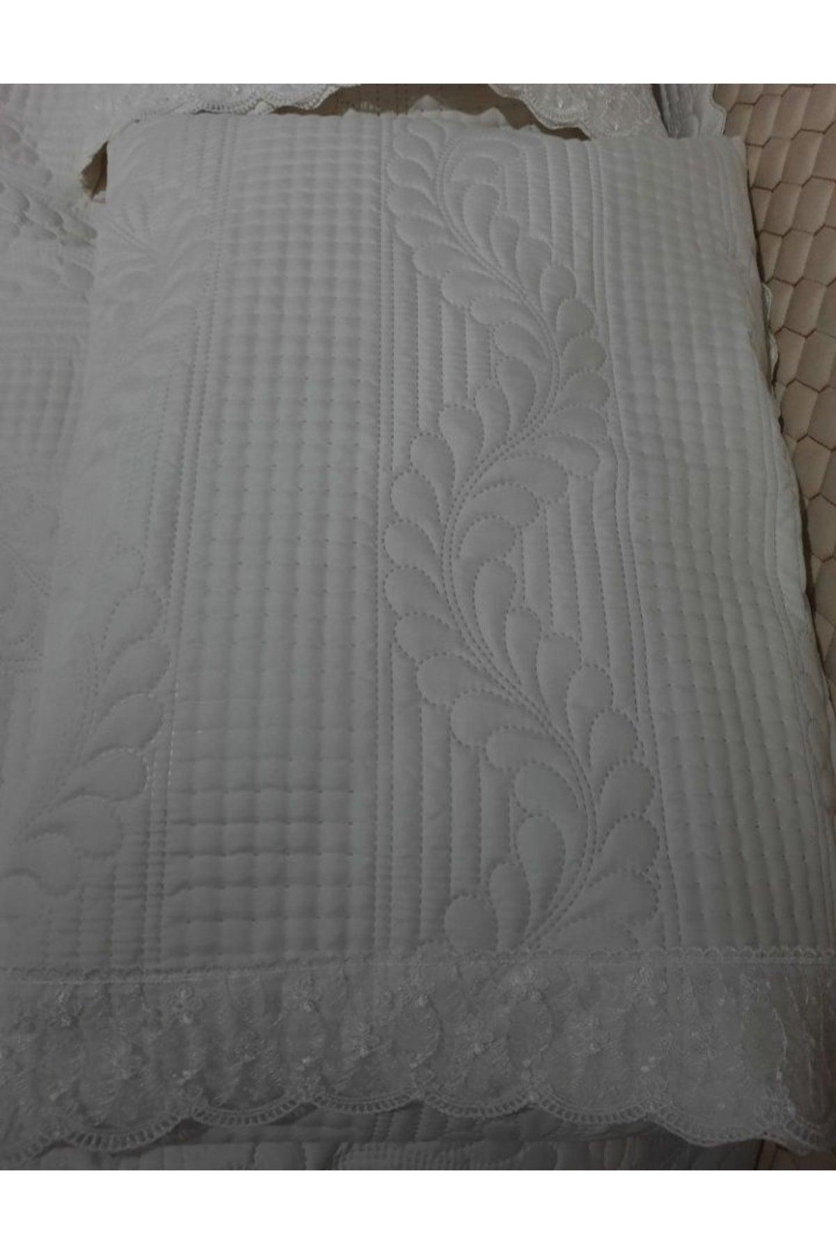 Bade Double Bedspread - Ecru - Swordslife