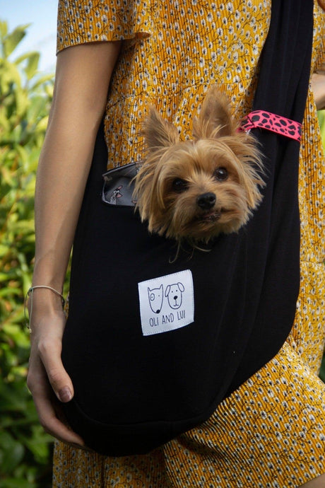 Black Dog Carrying Bag