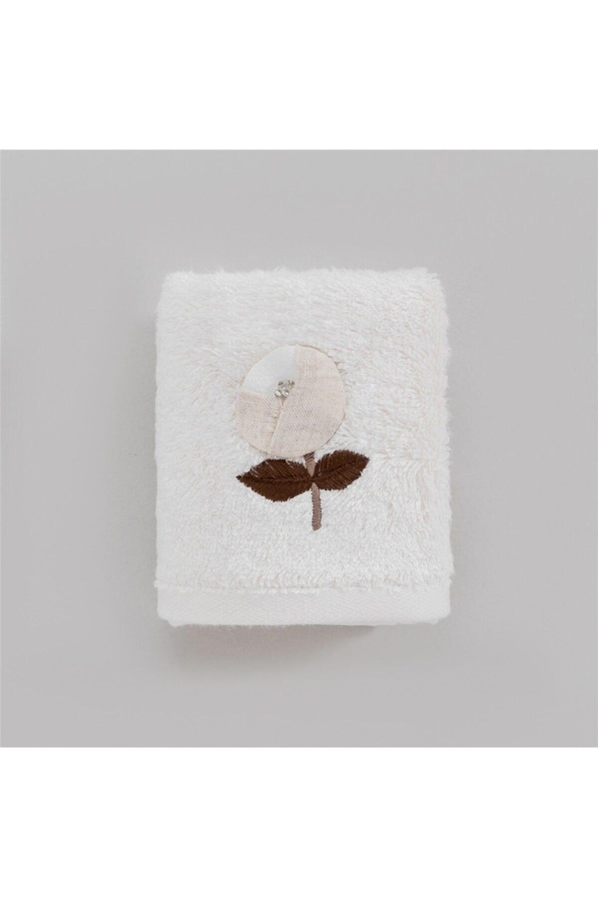 Bruto Hand Towel 30x50 Cm Ecru - Swordslife