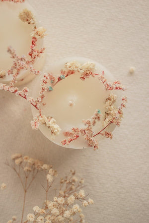 Special Design Candle with Flowers (DRY FLORAL AND FRARED CANDLE) (NATTY) - Swordslife