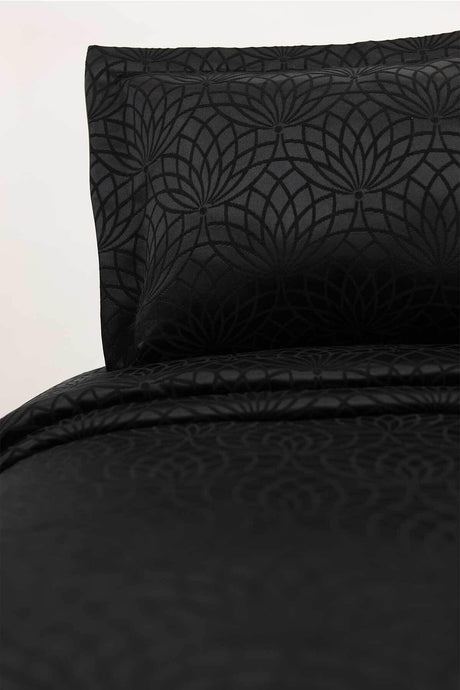 Double Anthracite Jacquard Chenille Fabric Garden Bedspread Set - Swordslife