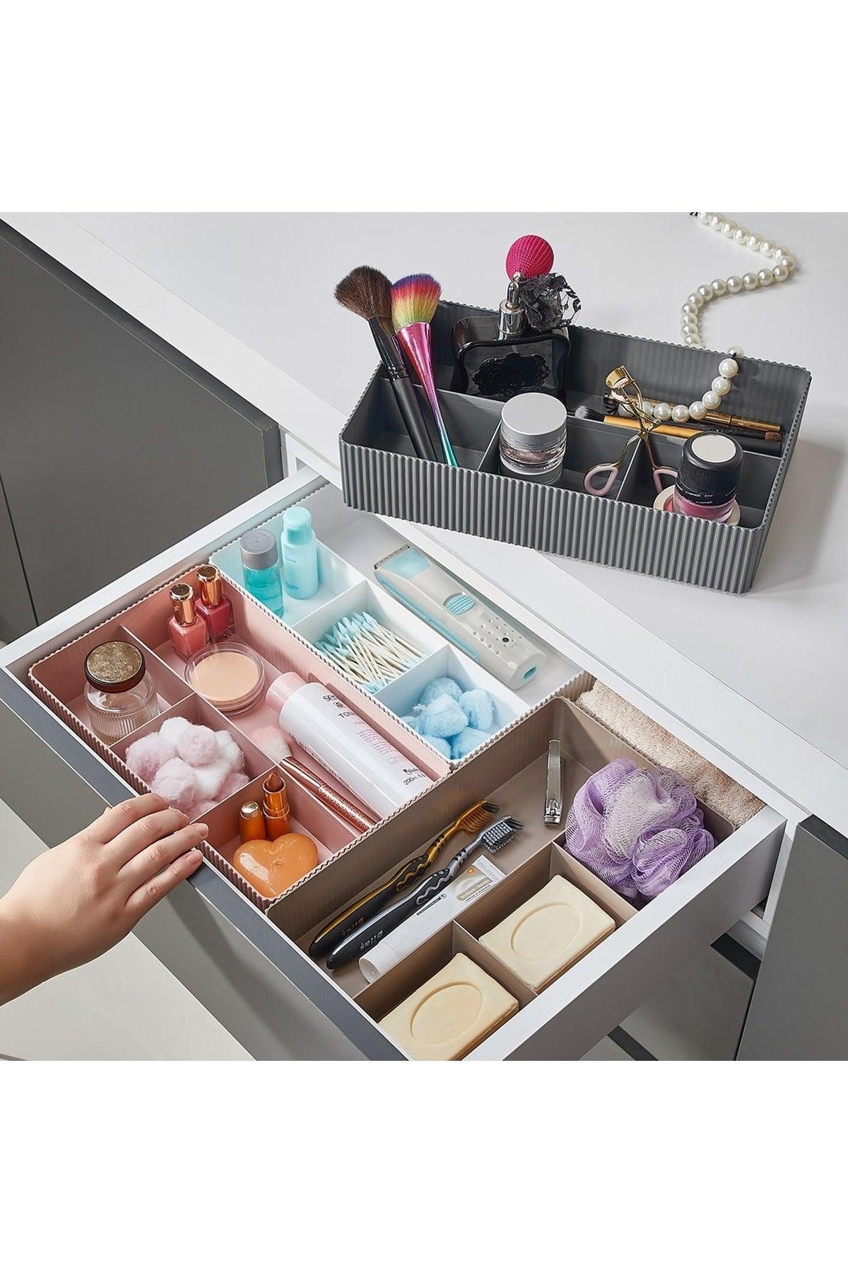 Jewelry Organizer with 4 Compartments in Drawer