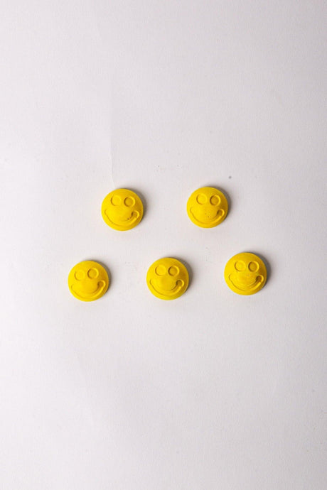 Handmade Concrete Fridge Magnet - Smile 5-Pack - Swordslife