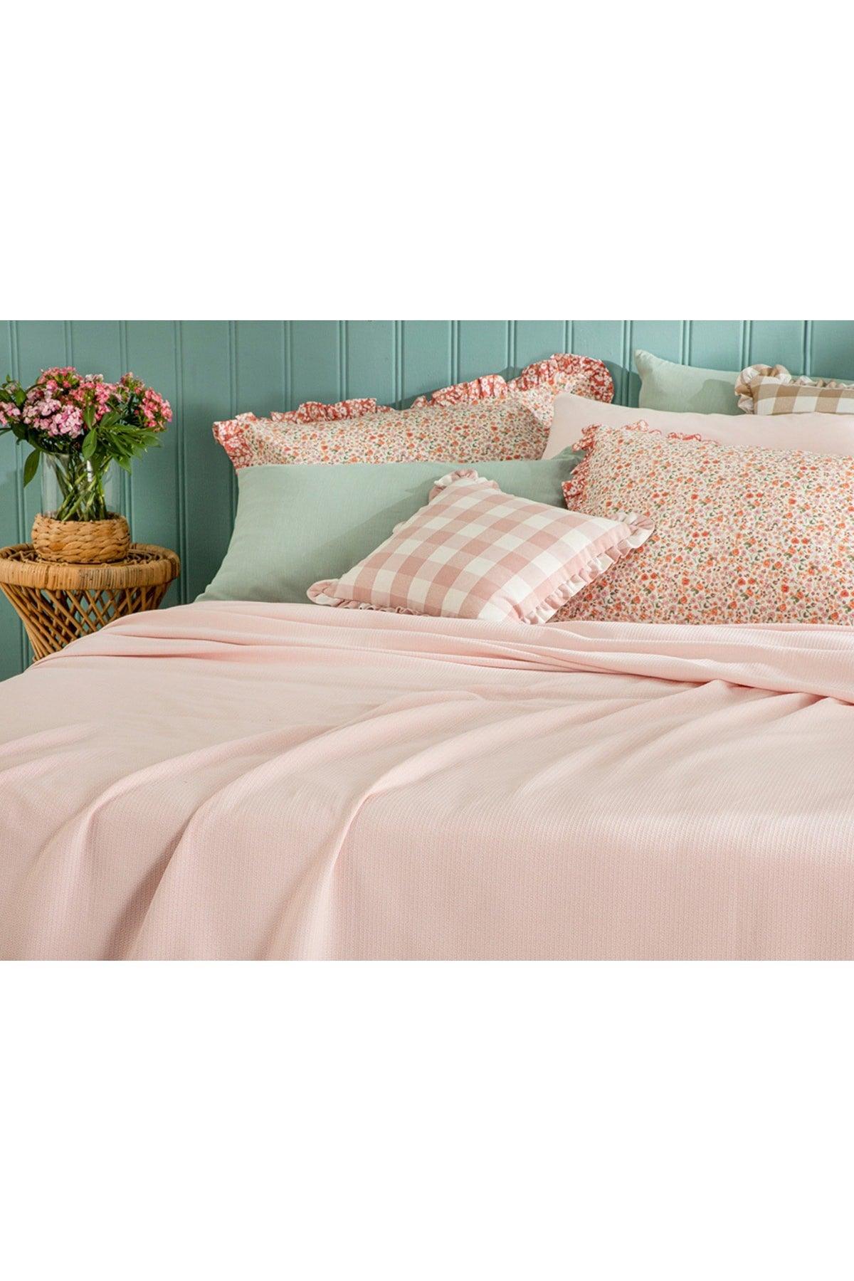 Elegancy Scalloped King Size Pike 240x220 cm Pink - Swordslife