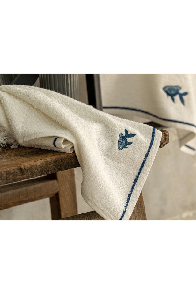 Fish Cotton Embroidered Hand Towel 30x40 Cm White - Swordslife