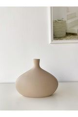 Flaby Ceramic Vase (beige) - Swordslife