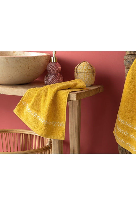 Freesia Cotton Hand Towel 30x40 Cm Yellow - Swordslife