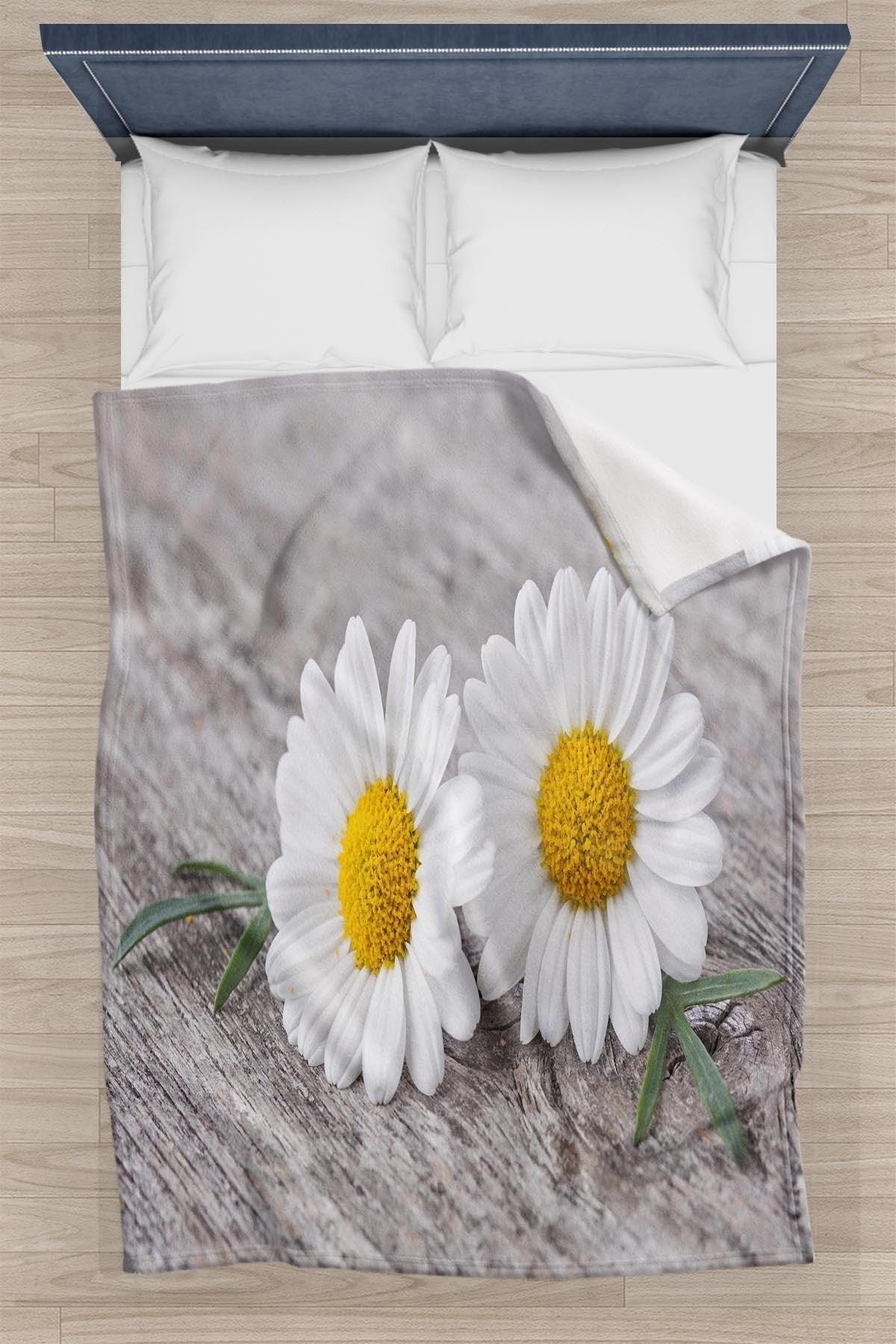 Gray Daisy Patterned Double Blanket - Swordslife