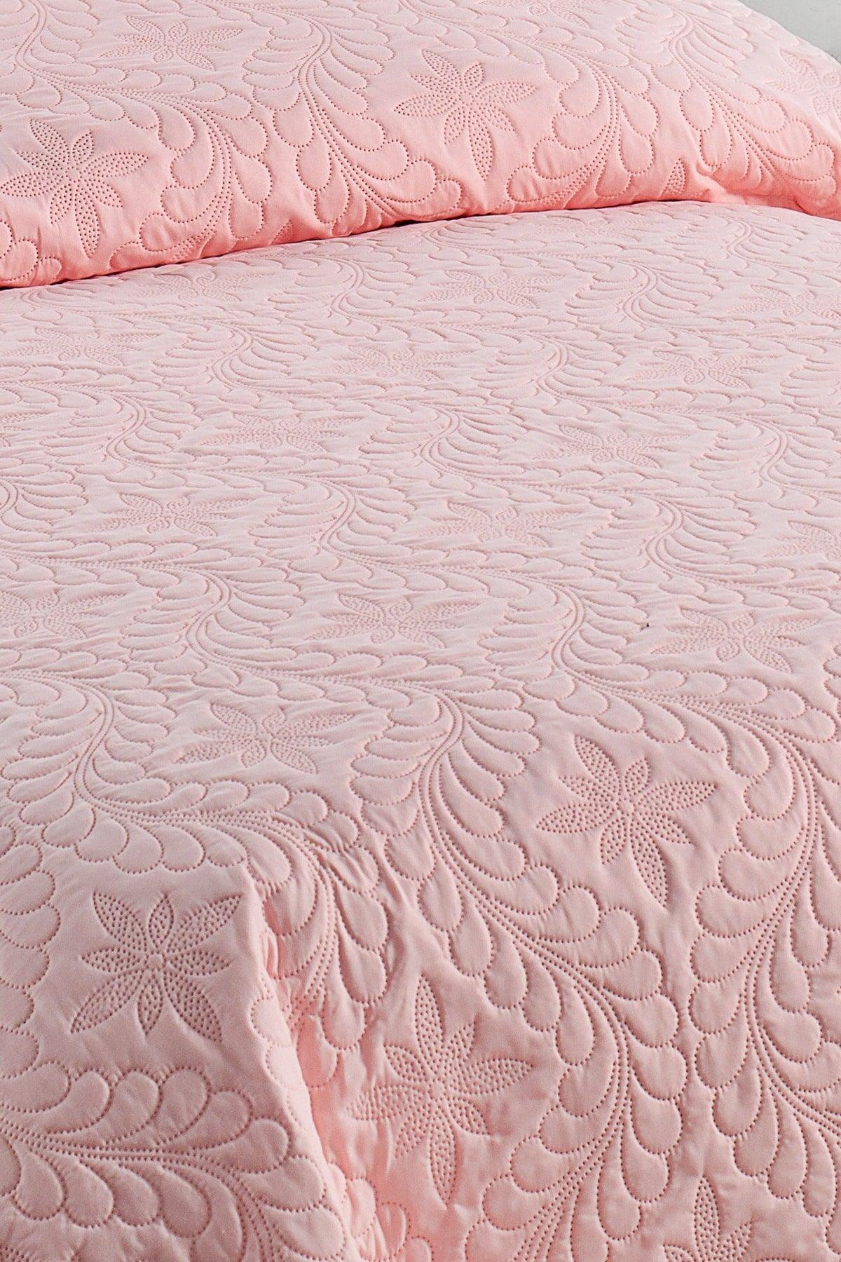 Ivy Powder Double Microfiber Quilted Bedspread - Swordslife