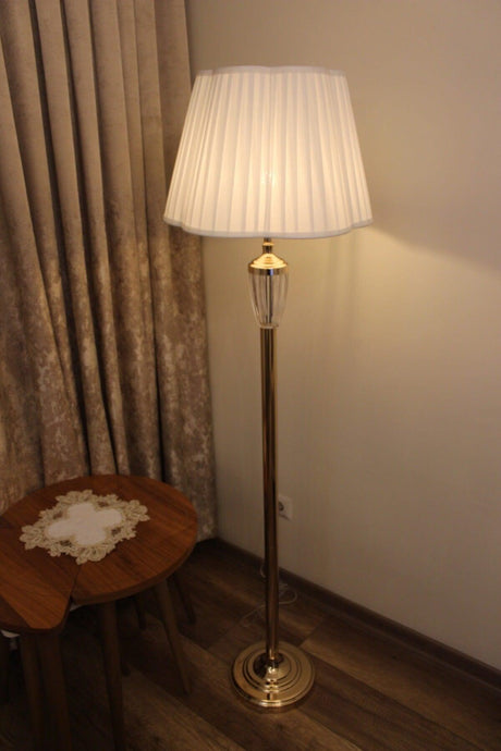 Jasmin Gold Floor Lamp - Swordslife