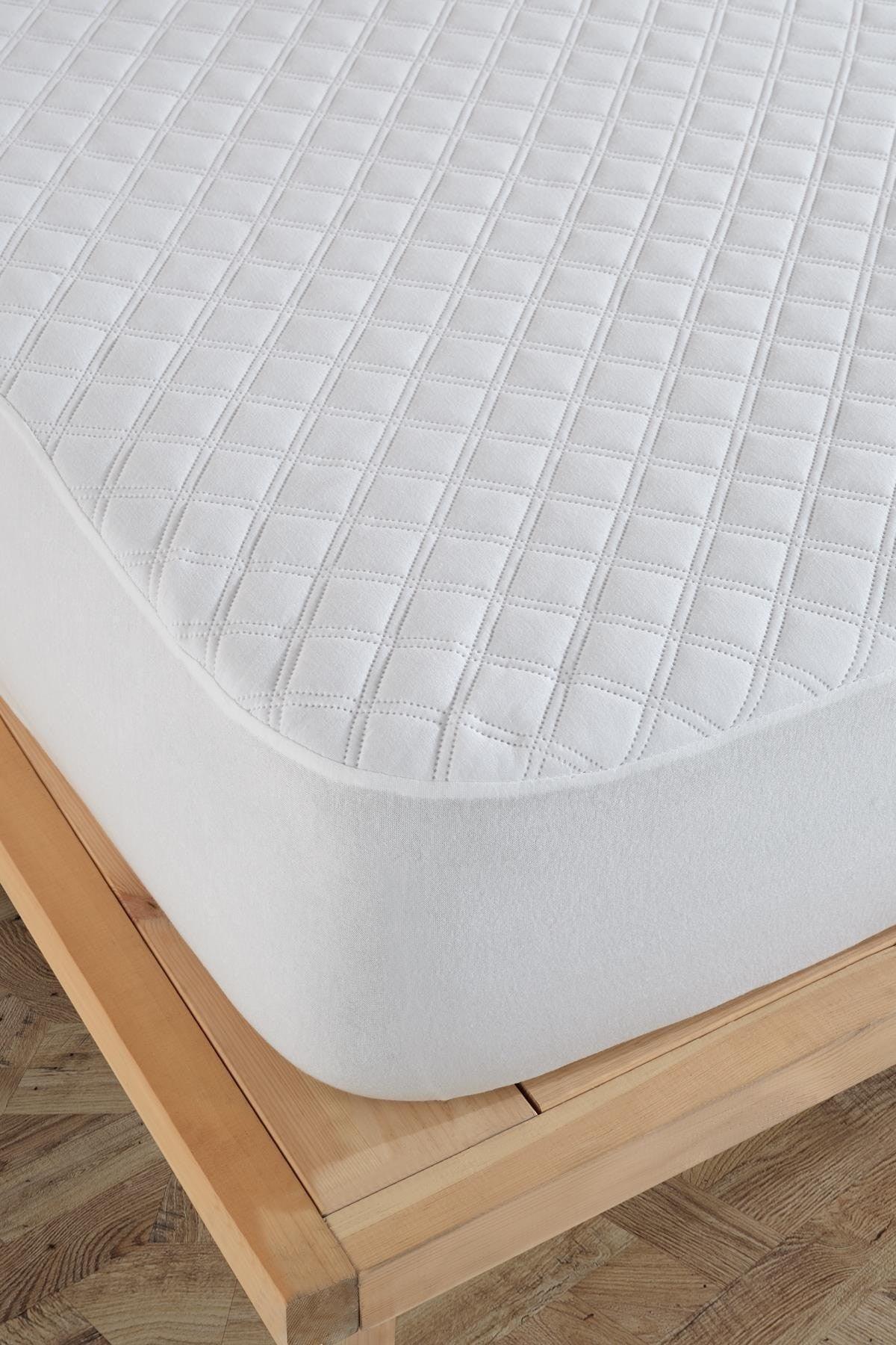 Quilted Fitted Waterproof Mattress Protector Bed Sheet Undersheet - Swordslife