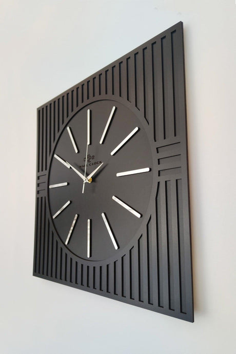 Square Line Pattern Silver Plexi Decorative Black&Silver Wall Clock - Swordslife